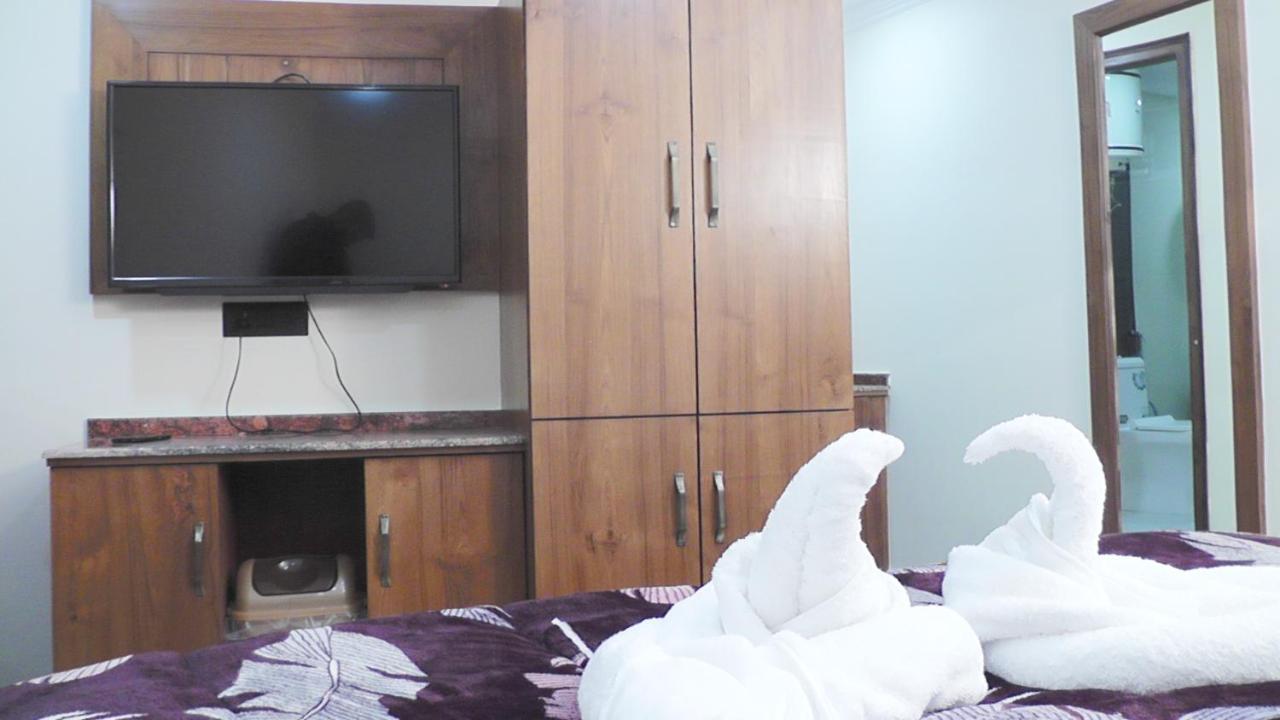 Hotel Jakhu Heights Шімла Екстер'єр фото